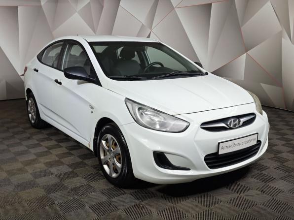 Hyundai Solaris I с пробегом 2012 года, цена 673 000 рублей, 186508 км, седан, Автокод Объявления