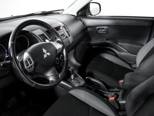 Mitsubishi Outlander II Рестайлинг с пробегом 2011 года, цена 940 000 рублей, 156467 км, внедорожник, Автокод Объявления
