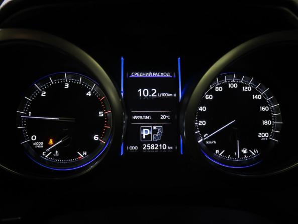 Toyota Land Cruiser Prado 150 Series Рестайлинг 1 с пробегом 2016 года, цена 3 600 000 рублей, 258209 км, внедорожник, Автокод Объявления