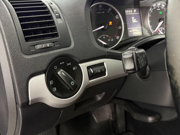 Skoda Octavia II (A5) Рестайлинг с пробегом 2012 года, цена 999 000 рублей, 179400 км, лифтбек, Автокод Объявления