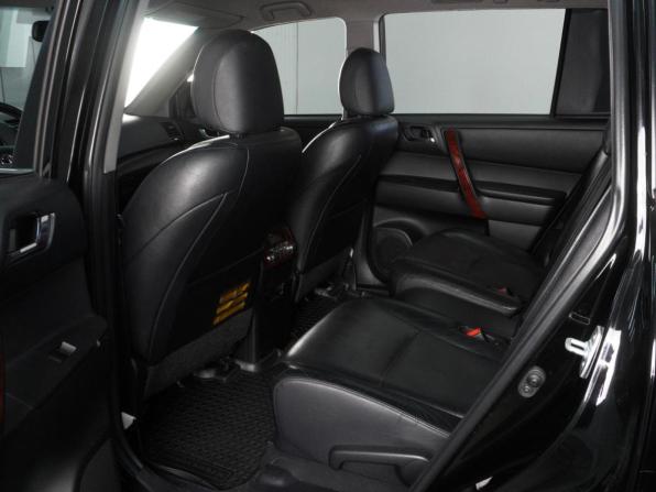 Toyota Highlander II (XU40) Рестайлинг с пробегом 2012 года, цена 1 890 000 рублей, 262688 км, внедорожник, Автокод Объявления