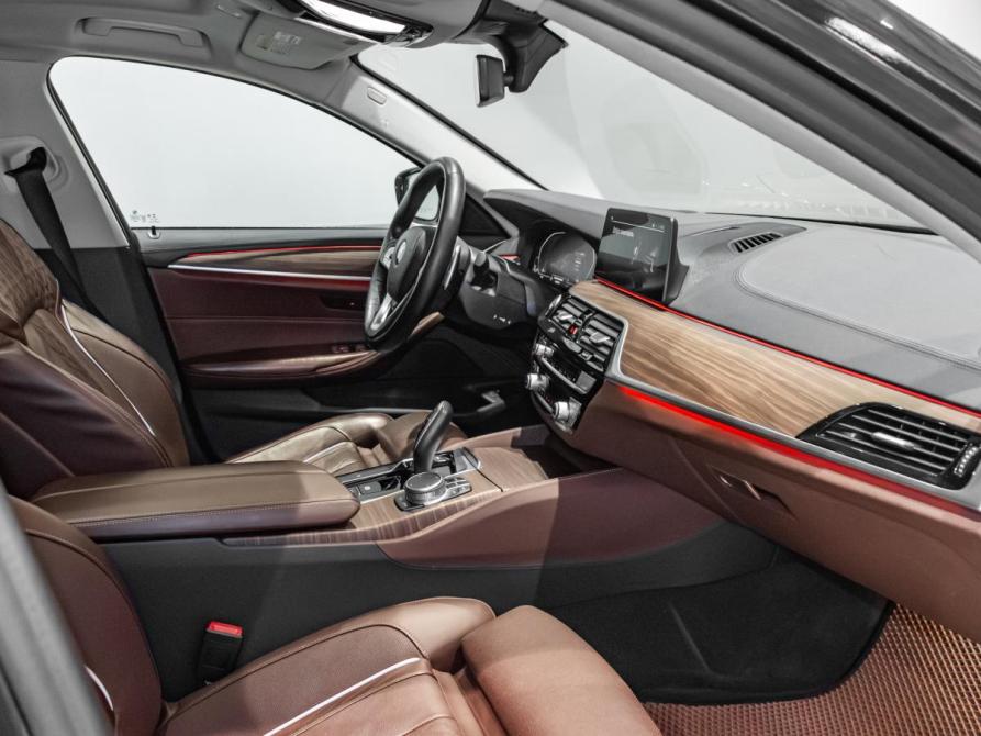 BMW 5 серии VII (G30/G31/G38) Екатеринбург  - изображение 13
