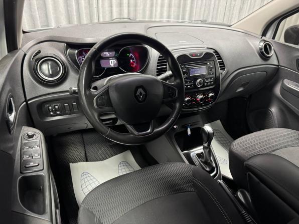 Renault Kaptur I с пробегом 2017 года, цена 1 320 000 рублей, 72306 км, внедорожник, Автокод Объявления
