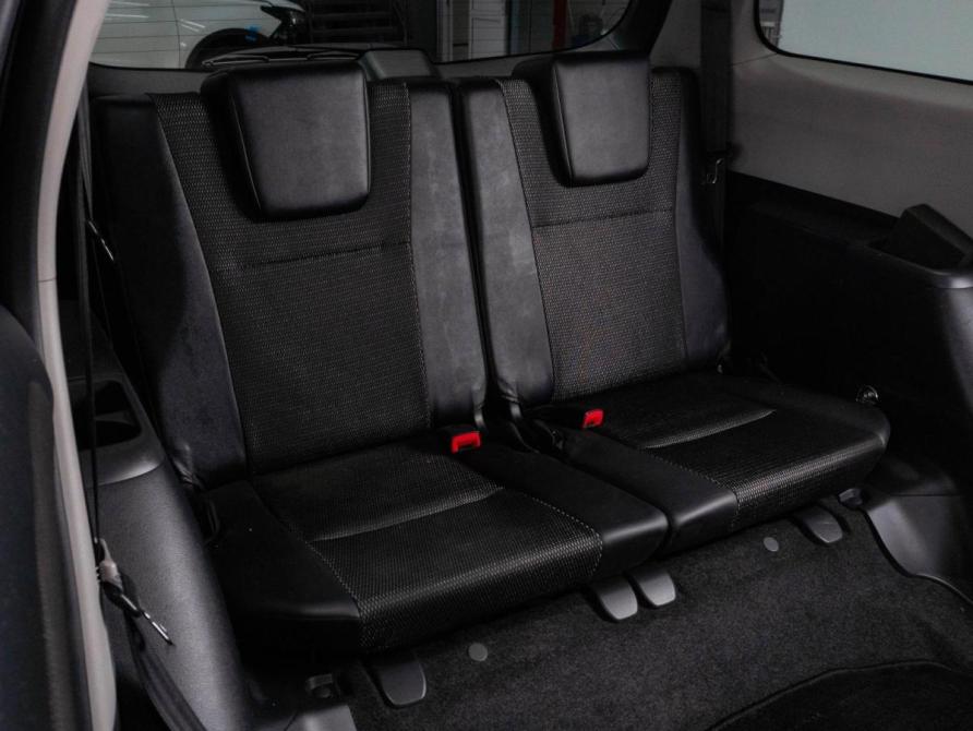 Toyota Wish II Тюмень  - изображение 12