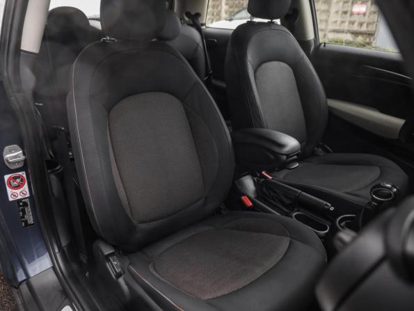 Mini Hatch III (F55/F56) с пробегом 2016 года, цена 1 449 000 рублей, 156801 км, хэтчбек, Автокод Объявления