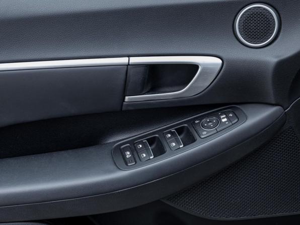 Hyundai Sonata VIII (DN8) с пробегом 2020 года, цена 2 688 000 рублей, 55386 км, седан, Автокод Объявления