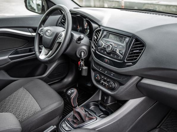Lada (ВАЗ) Vesta I с пробегом 2019 года, цена 1 065 000 рублей, 55555 км, седан, Автокод Объявления
