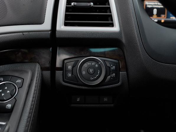 Ford Explorer V с пробегом 2014 года, цена 1 659 000 рублей, 213762 км, внедорожник, Автокод Объявления