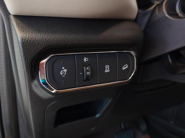 Haval Jolion I с пробегом 2021 года, цена 1 726 000 рублей, 66774 км, внедорожник, Автокод Объявления