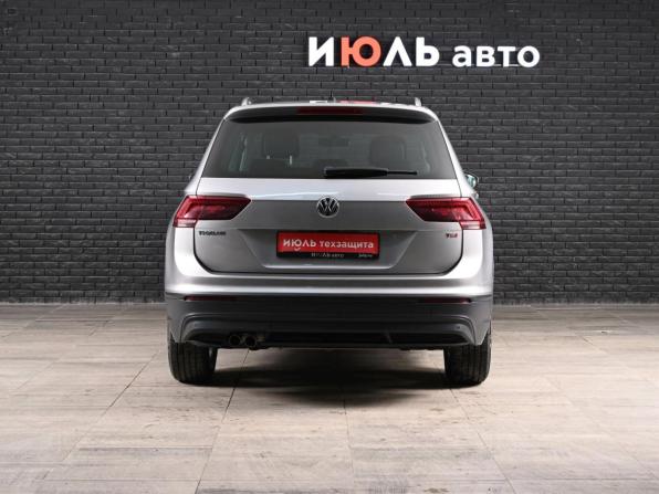 Volkswagen Tiguan II с пробегом 2017 года, цена 2 030 000 рублей, 184208 км, внедорожник, Автокод Объявления