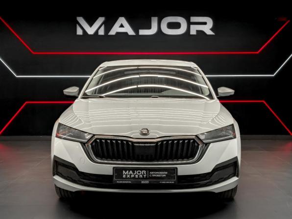 Skoda Octavia IV (A8) с пробегом 2021 года, цена 2 015 000 рублей, 142559 км, лифтбек, Автокод Объявления