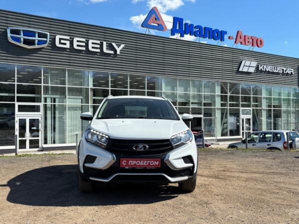Lada (ВАЗ) XRAY I с пробегом 2019 года, цена 895 000 рублей, 122000 км, хэтчбек, Автокод Объявления