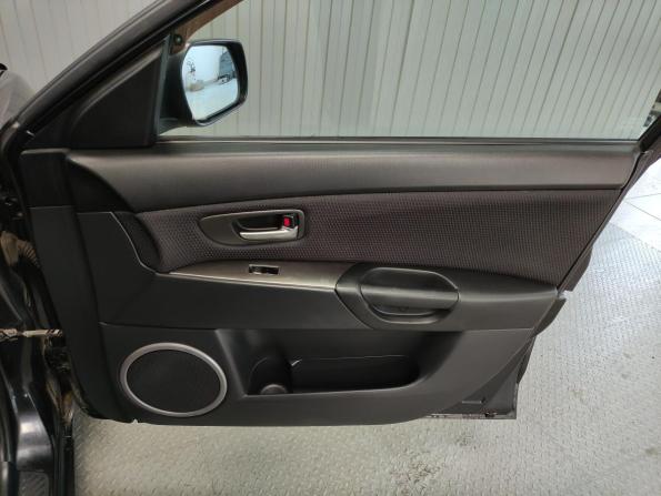 Mazda 3 I (BK) Рестайлинг с пробегом 2007 года, цена 560 000 рублей, 176530 км, седан, Автокод Объявления