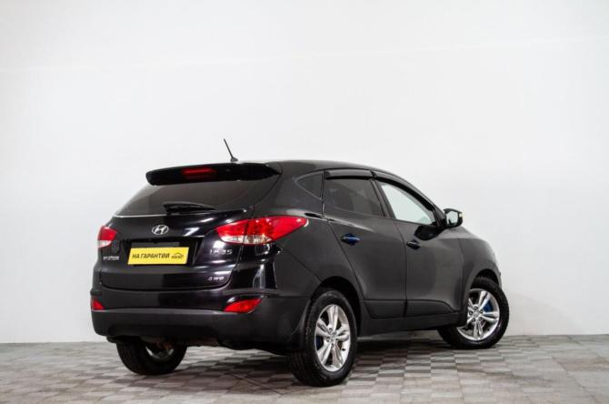 Hyundai ix35 I с пробегом 2012 года, цена 1 199 000 рублей, 320300 км, внедорожник, Автокод Объявления