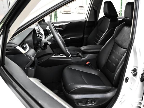 Toyota RAV4 V (XA50) с пробегом 2021 года, цена 4 334 000 рублей, 5038 км, внедорожник, Автокод Объявления