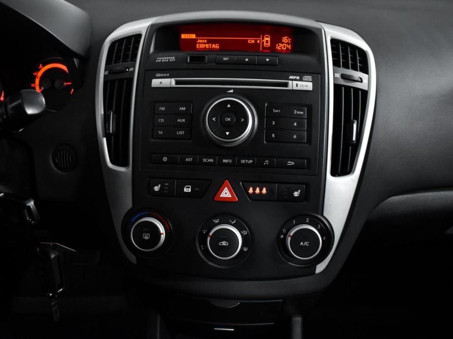 Kia Ceed I Рестайлинг Санкт-Петербург  - изображение 16
