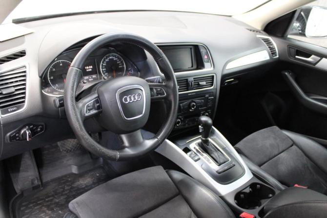 Audi Q5 I (8R) с пробегом 2011 года, цена 1 585 000 рублей, 176774 км, внедорожник, Автокод Объявления