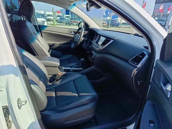 Hyundai Tucson III с пробегом 2017 года, цена 1 894 995 рублей, 169837 км, внедорожник, Автокод Объявления