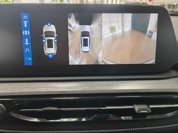 JAC JS6 с пробегом 2023 года, цена 1 775 000 рублей, 72900 км, внедорожник, Автокод Объявления