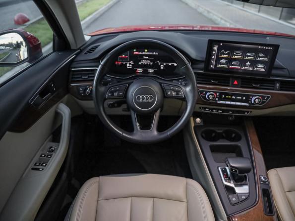 Audi A4 V (B9) Рестайлинг с пробегом 2020 года, цена 3 149 000 рублей, 87200 км, седан, Автокод Объявления