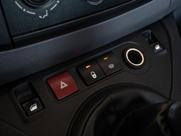 Opel Combo PCMA с пробегом 2021 года, цена 2 030 000 рублей, 151640 км, компактвэн, Автокод Объявления
