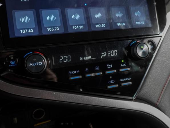 Toyota Camry VIII (XV70) с пробегом 2020 года, цена 2 899 000 рублей, 91920 км, седан, Автокод Объявления