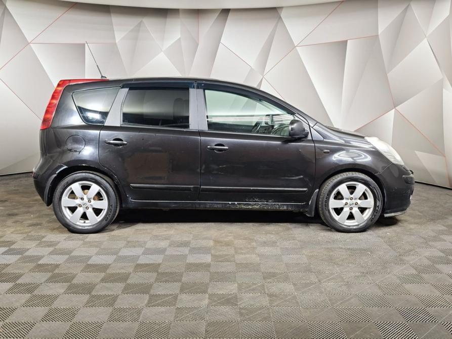 Nissan Note I Москва  - изображение 6