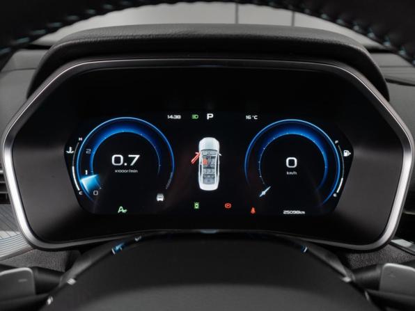 Geely Preface I (China Market) Рестайлинг с пробегом 2023 года, цена 2 729 000 рублей, 25098 км, седан, Автокод Объявления