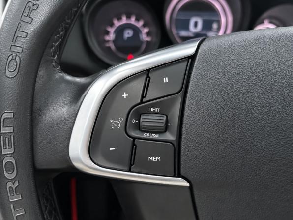 Citroen C4 II Рестайлинг с пробегом 2016 года, цена 1 089 000 рублей, 139802 км, седан, Автокод Объявления