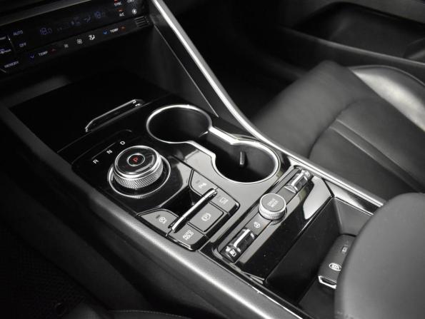 Kia K5 III с пробегом 2020 года, цена 2 499 900 рублей, 131628 км, седан, Автокод Объявления