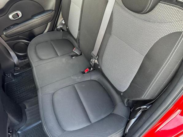 Kia Soul II Рестайлинг с пробегом 2018 года, цена 1 450 000 рублей, 140800 км, хэтчбек, Автокод Объявления
