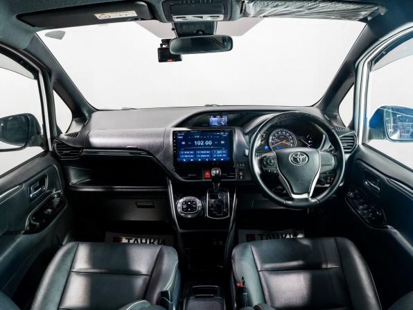 Toyota Esquire I Рестайлинг с пробегом 2017 года, цена 2 250 000 рублей, 112271 км, минивэн, Автокод Объявления