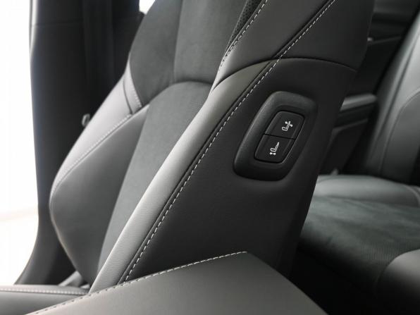 Toyota Camry IX (XV80) China Market с пробегом 2025 года, цена 4 740 900 рублей, 162 км, седан, Автокод Объявления