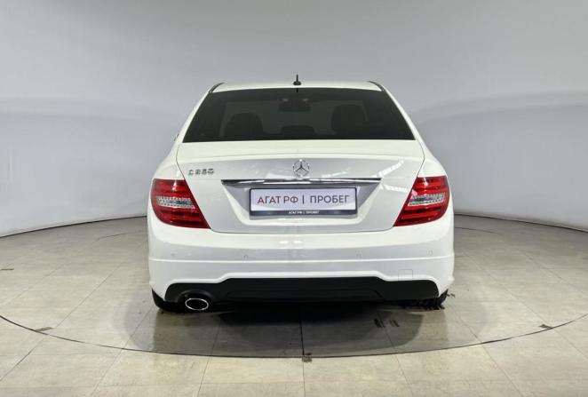 Mercedes-Benz C-Класс III (W204) Рестайлинг с пробегом 2012 года, цена 1 850 000 рублей, 231229 км, седан, Автокод Объявления