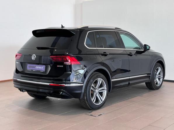 Volkswagen Tiguan II с пробегом 2018 года, цена 2 350 000 рублей, 189838 км, внедорожник, Автокод Объявления