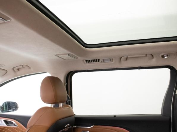 Hongqi HQ9 с пробегом 2022 года, цена 4 370 000 рублей, 41565 км, минивэн, Автокод Объявления