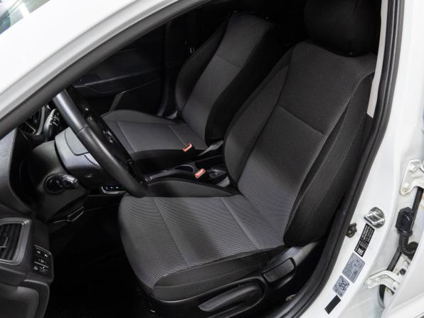 Hyundai Solaris II с пробегом 2019 года, цена 999 000 рублей, 247315 км, седан, Автокод Объявления