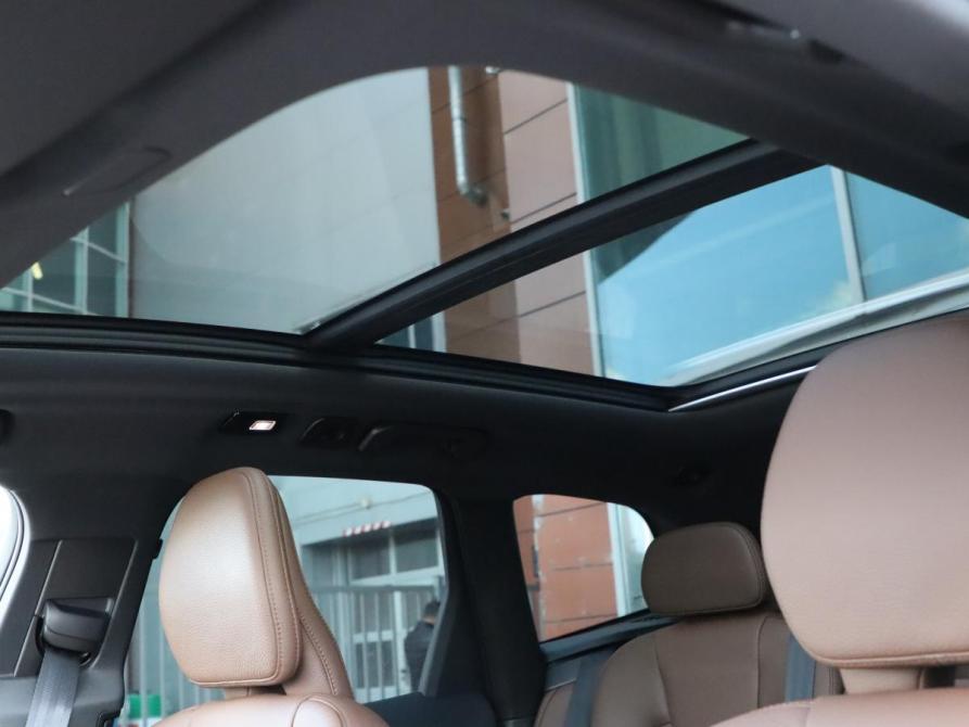 Volvo XC60 II Рестайлинг Санкт-Петербург  - изображение 23