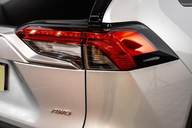 Toyota RAV4 V (XA50) с пробегом 2019 года, цена 3 849 000 рублей, 42000 км, внедорожник, Автокод Объявления