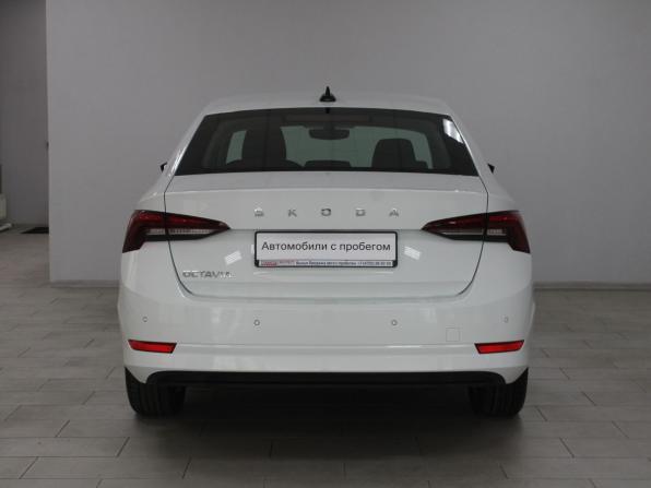 Skoda Octavia IV (A8) с пробегом 2021 года, цена 2 299 900 рублей, 114386 км, лифтбек, Автокод Объявления