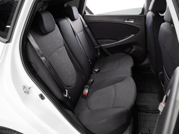 Hyundai Solaris I Рестайлинг с пробегом 2016 года, цена 1 099 000 рублей, 144987 км, хэтчбек, Автокод Объявления