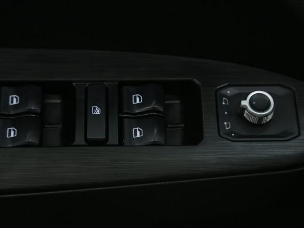 Haval Jolion I с пробегом 2023 года, цена 1 796 000 рублей, 33200 км, внедорожник, Автокод Объявления