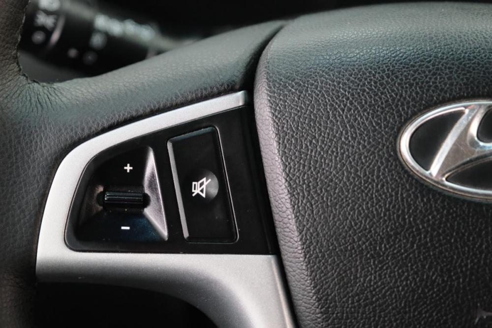 Hyundai Solaris I Омск  - изображение 14