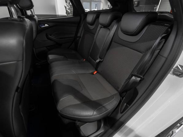 Ford Focus III с пробегом 2014 года, цена 1 145 000 рублей, 105504 км, универсал, Автокод Объявления