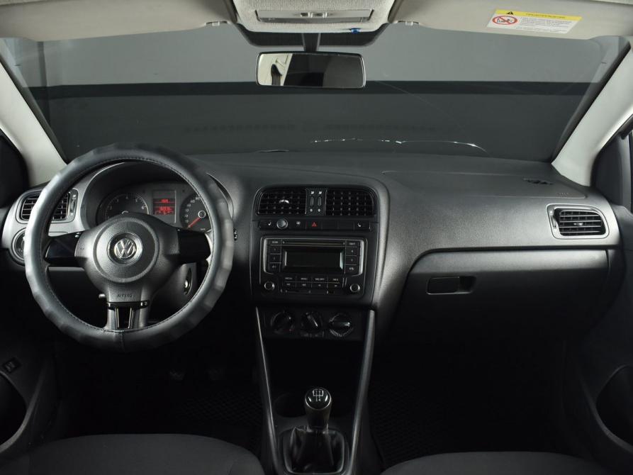 Volkswagen Polo V Кемерово  - изображение 7