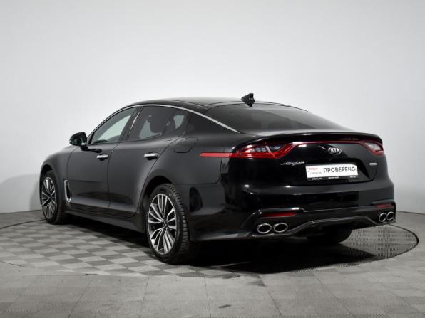 Kia Stinger I с пробегом 2018 года, цена 2 049 000 рублей, 185844 км, лифтбек, Автокод Объявления