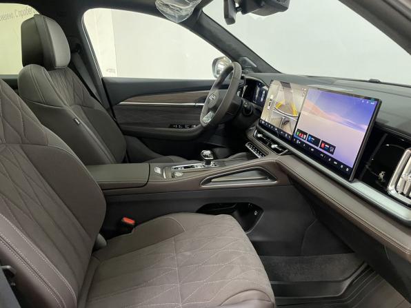 Geely Monjaro I с пробегом 2025 года, цена 4 200 000 рублей, 22 км, внедорожник, Автокод Объявления