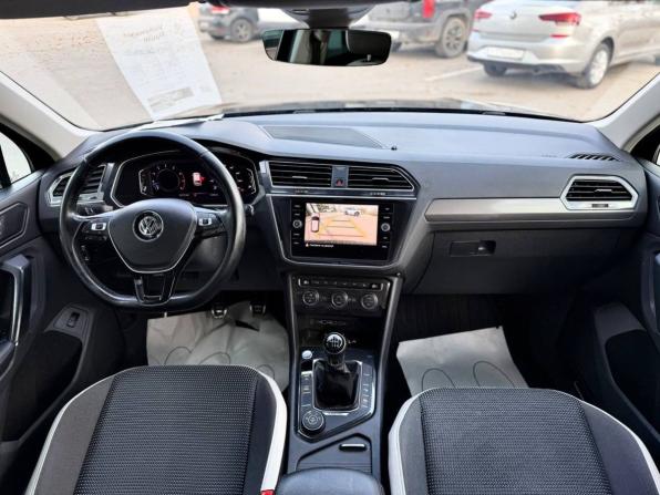 Volkswagen Tiguan II с пробегом 2019 года, цена 2 499 000 рублей, 64240 км, внедорожник, Автокод Объявления