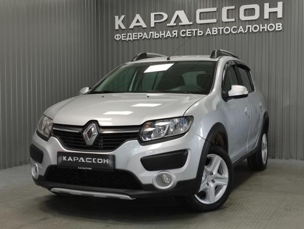 Renault Sandero II с пробегом 2015 года, цена 730 000 рублей, 137000 км, хэтчбек, Автокод Объявления