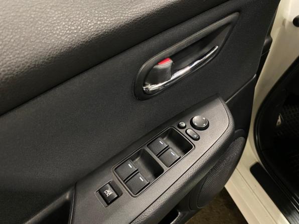 Mazda 6 II (GH) Рестайлинг с пробегом 2011 года, цена 1 100 000 рублей, 196446 км, седан, Автокод Объявления